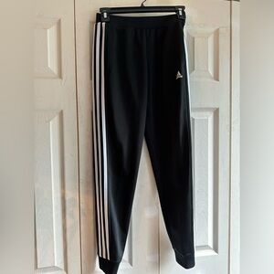 Girls Adidas Classic Black w/white Tricot Jogger Size 14, 2 pockets. Like new.